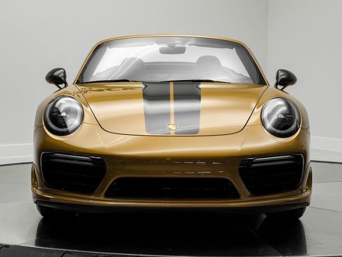Used 2019 Porsche 911 Turbo S AWD/4WD image 4