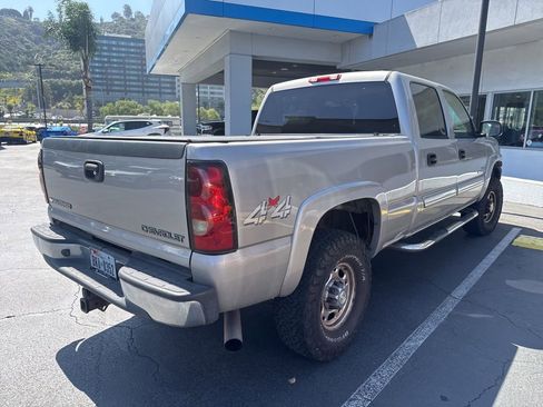 Used 2004 Chevrolet Silverado 2500 LT w/ Skid Plate Package image 7