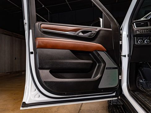 Used 2024 GMC Yukon Denali Ultimate image 28