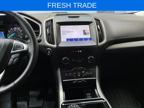 Used 2020 Ford Edge SEL w/ Convenience Package image 17