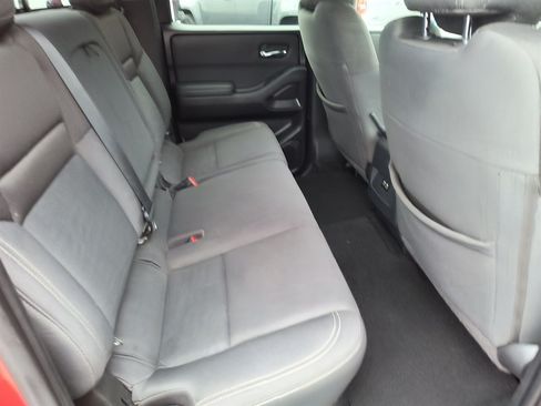 Used 2022 Nissan Frontier SV AWD/4WD image 25