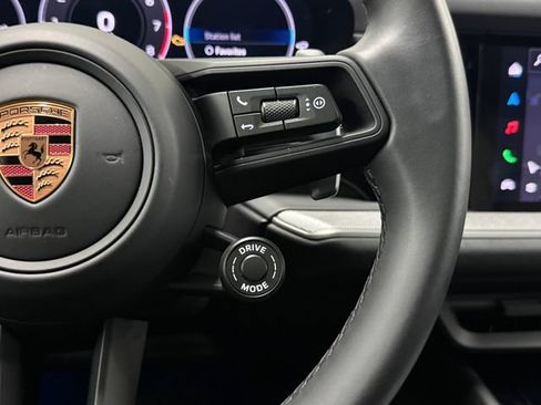 Certified 2026 Porsche Cayenne E-Hybrid AWD/4WD image 22
