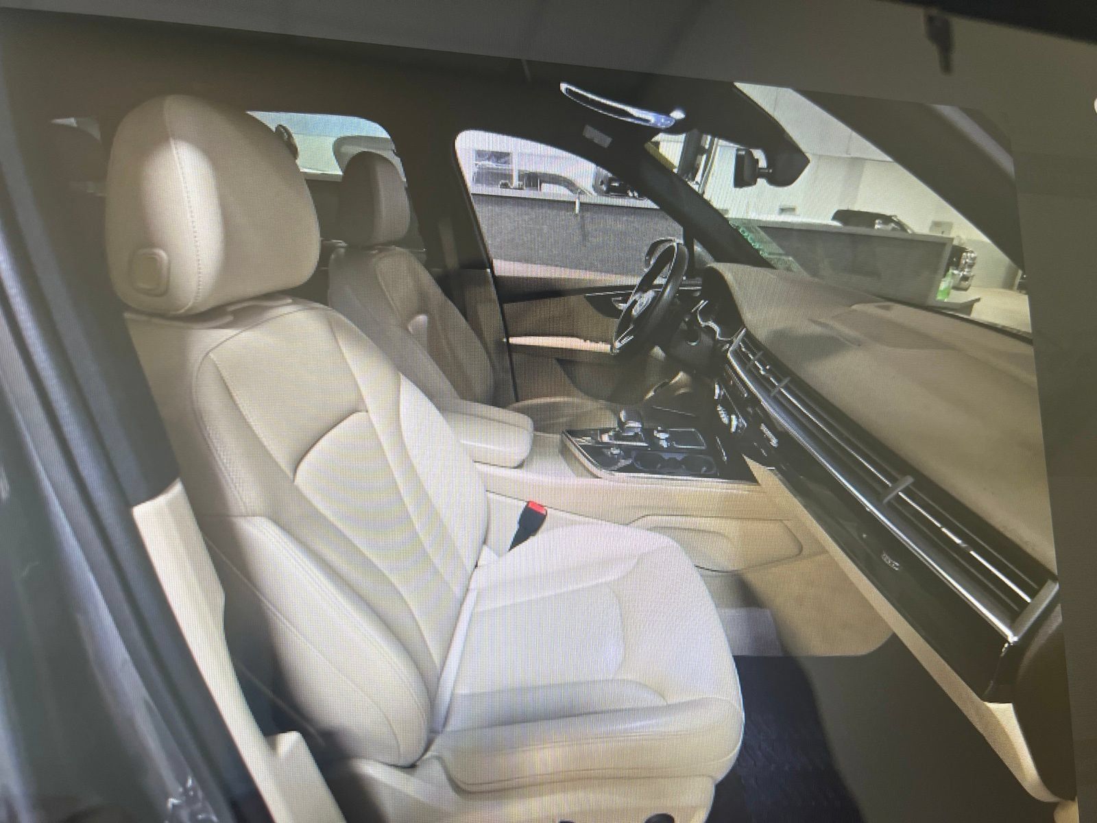 Used 2018 Audi Q7 3.0T Prestige w/ Prestige Package AWD/4WD image 12