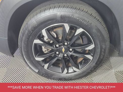 Certified 2023 Chevrolet TrailBlazer LT w/ Convenience Package FWD image 8