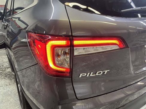 Used 2020 Honda Pilot EX-L image 10