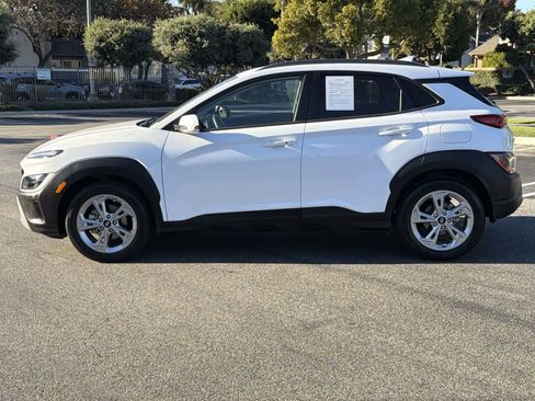 Used 2023 Hyundai Kona SEL image 7