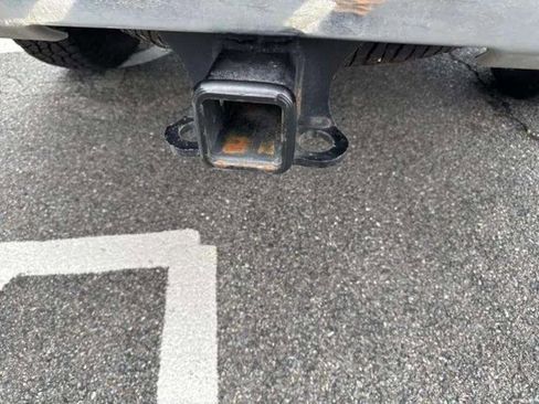 Used 2024 Chevrolet Silverado 2500 LT image 32