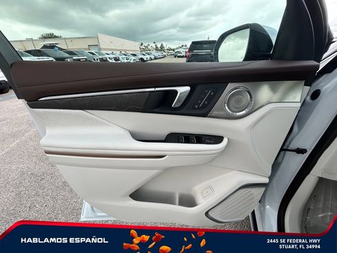 New 2026 Buick Enclave Avenir w/ Super Cruise Package AWD/4WD image 24