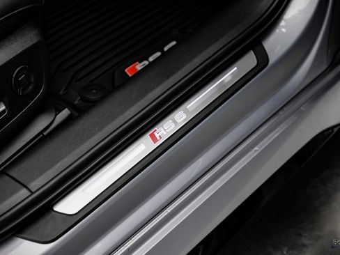 Used 2025 Audi RS 6 performance image 50