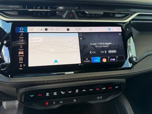New 2026 Jeep Cherokee Overland AWD/4WD image 11