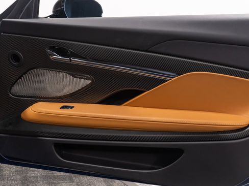 Used 2024 Aston Martin DB12 Convertible image 67