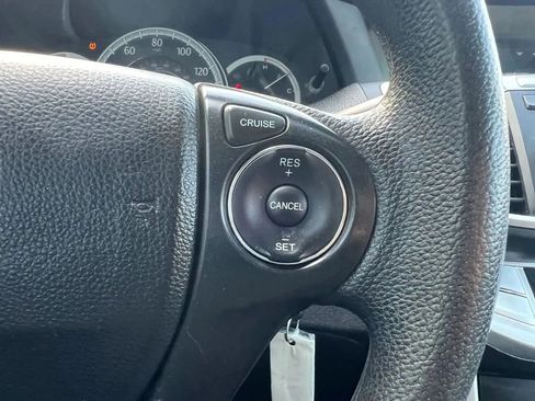 Used 2015 Honda Accord LX image 18