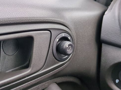 Used 2019 Ford Fiesta SE w/ Equipment Group 201A image 28