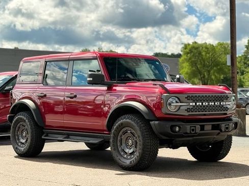 Certified 2025 Ford Bronco Badlands AWD/4WD image 37