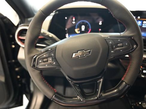 New 2026 Chevrolet Trax RS w/ Driver Confidence Package image 21