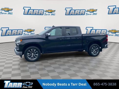 Used 2024 Chevrolet Silverado 1500 LT AWD/4WD image 5