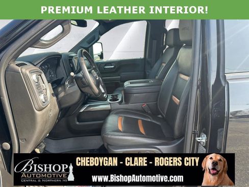 Used 2021 GMC Sierra 2500 AT4 w/ AT4 Preferred Package image 9