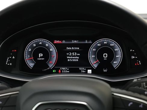 Used 2024 Audi Q7 3.0T Prestige AWD/4WD image 18