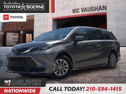 Used 2024 Toyota Sienna LE