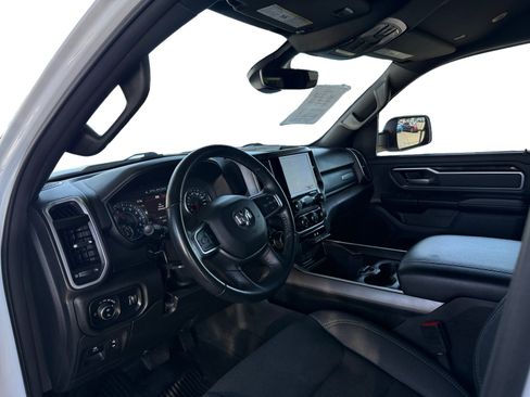 Used 2022 RAM 1500 Big Horn AWD/4WD image 9