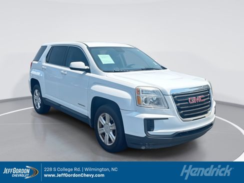 Used 2016 GMC Terrain SLE FWD image 1