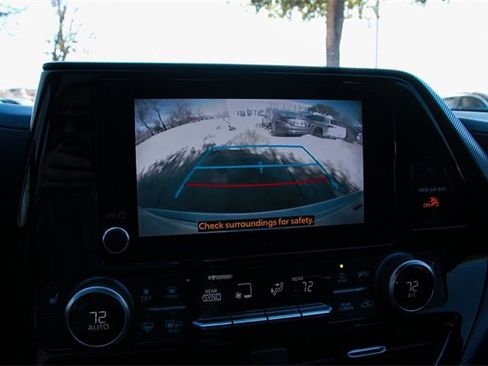 Used 2023 Toyota Highlander XSE image 21