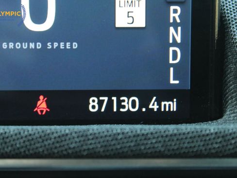 Used 2021 Ford Mustang Mach-E Premium image 23