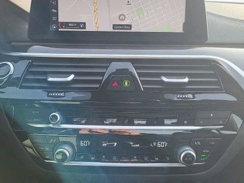 Used 2019 BMW M550i xDrive w/ Dynamic Handling Package image 13