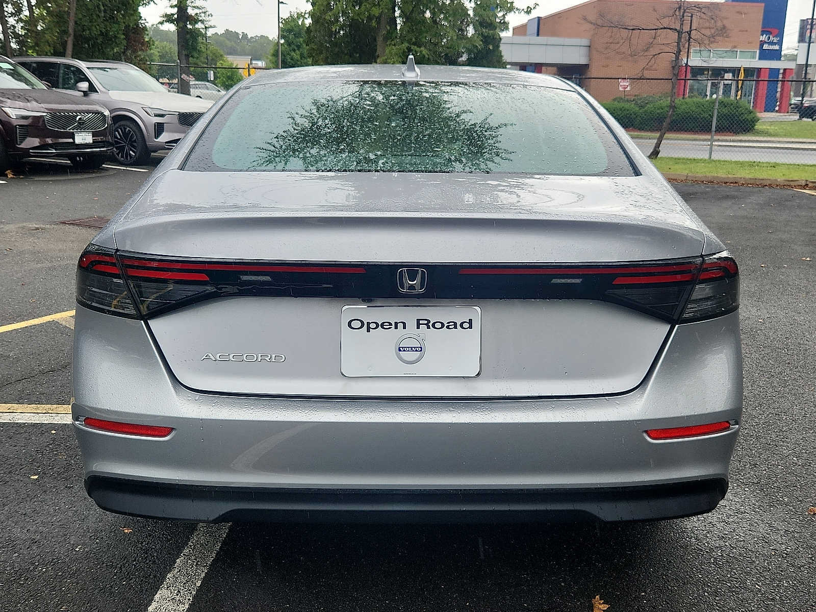 Used 2023 Honda Accord EX image 5