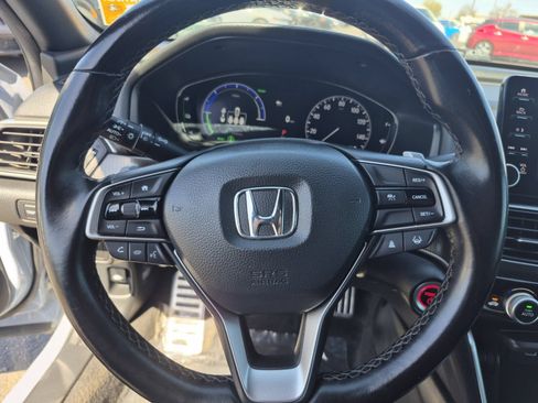 Used 2022 Honda Accord Sport image 19