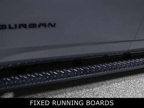 Used 2021 Chevrolet Suburban Z71 image 12