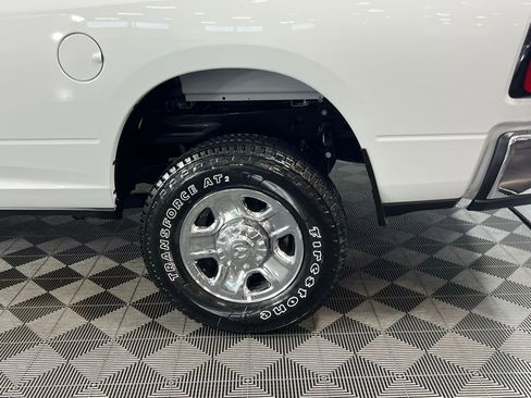 Used 2025 RAM 2500 Tradesman w/ Chrome Appearance Group image 8