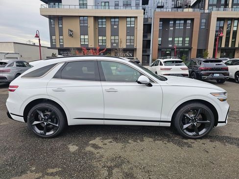 New 2026 Genesis GV70 3.5T Sport Prestige image 4