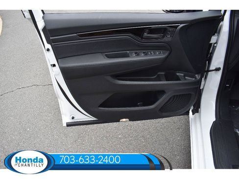 New 2026 Honda Odyssey Touring image 25