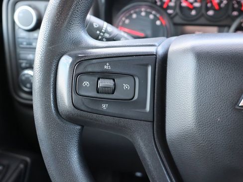 Used 2021 Chevrolet Silverado 1500 Custom image 7