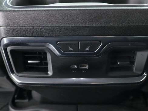 Used 2024 Chevrolet Silverado 1500 High Country w/ High Country Premium Package image 30