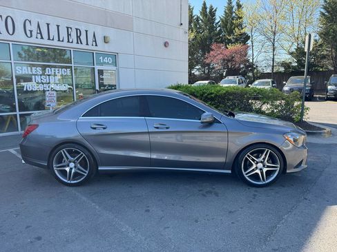 Used 2015 Mercedes-Benz CLA 250 4MATIC image 2