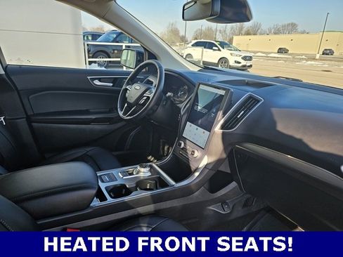Used 2022 Ford Edge SEL w/ Convenience Package image 11