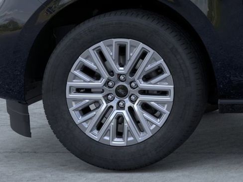New 2026 Ford Expedition Max Platinum AWD/4WD image 19