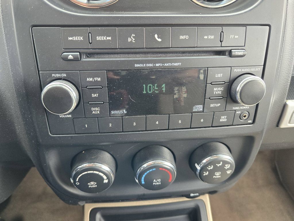 Used 2016 Jeep Compass Sport w/ Power Value Group FWD image 23