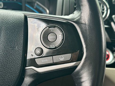 Used 2018 Honda Odyssey Elite image 31