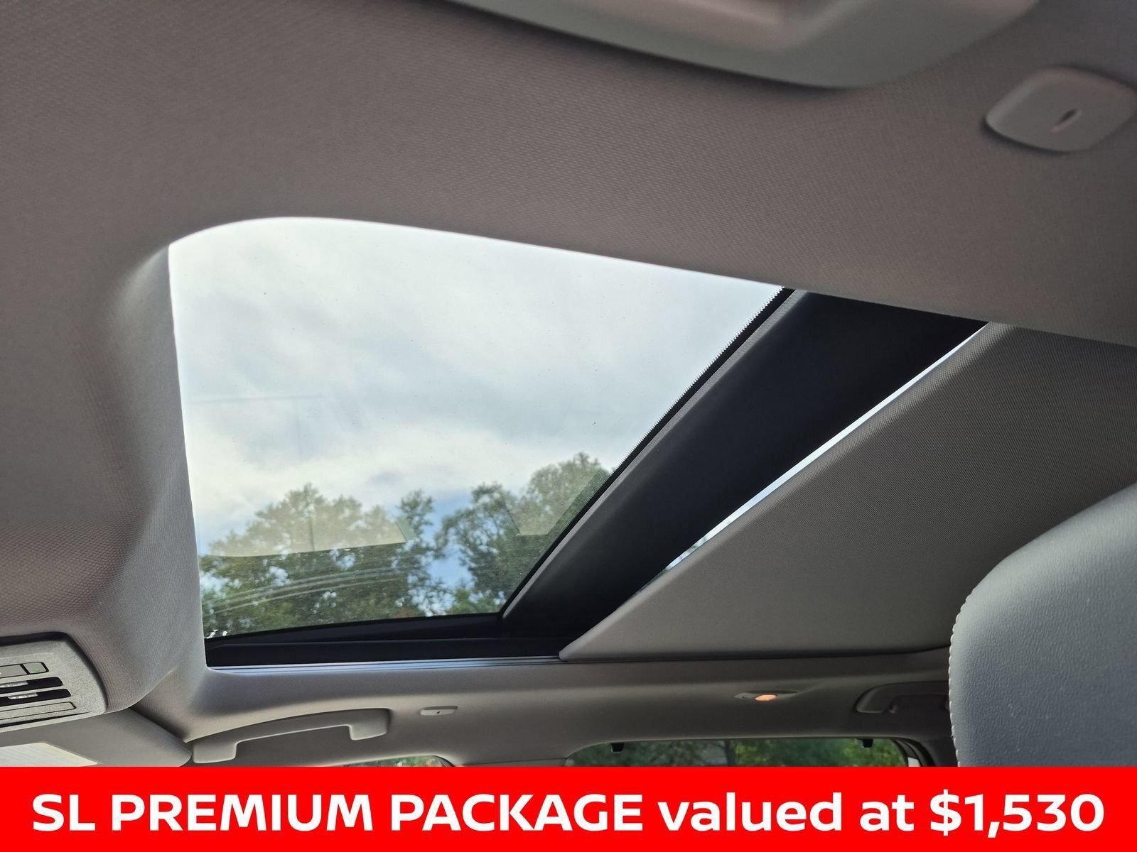 Certified 2023 Nissan Rogue SL w/ SL Premium Package AWD/4WD image 29
