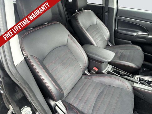 Used 2024 Mitsubishi Outlander Sport AWD image 24
