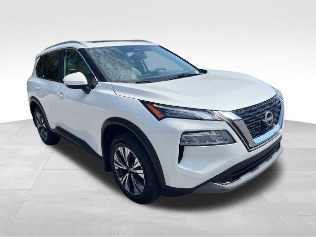 Certified 2023 Nissan Rogue SV w/ SV Premium B Package AWD/4WD image 7