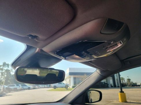 Used 2021 Maserati Ghibli Trofeo image 23