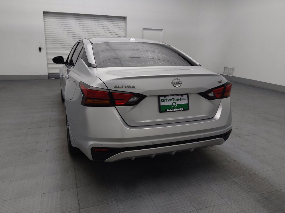 Used 2024 Nissan Altima 2.5 SV FWD image 6