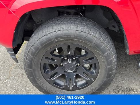 Used 2022 Toyota Tacoma SR w/ SR Convenience Package RWD image 19
