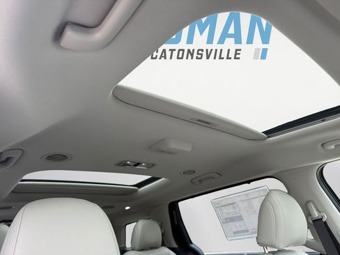 New 2026 Kia Carnival SX w/ SX Dark Edition Package FWD image 16