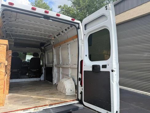 Used 2017 RAM ProMaster 2500 FWD image 25