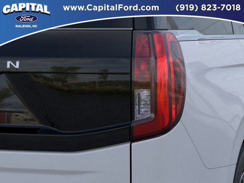 New 2026 Ford Expedition Active AWD/4WD image 21